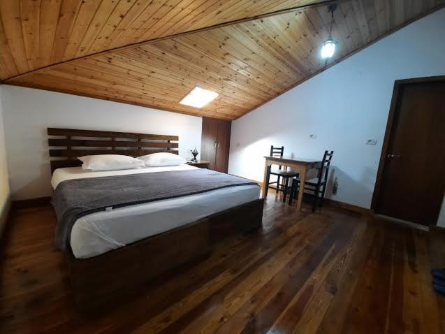 Hotel Demaj Берат Экстерьер фото