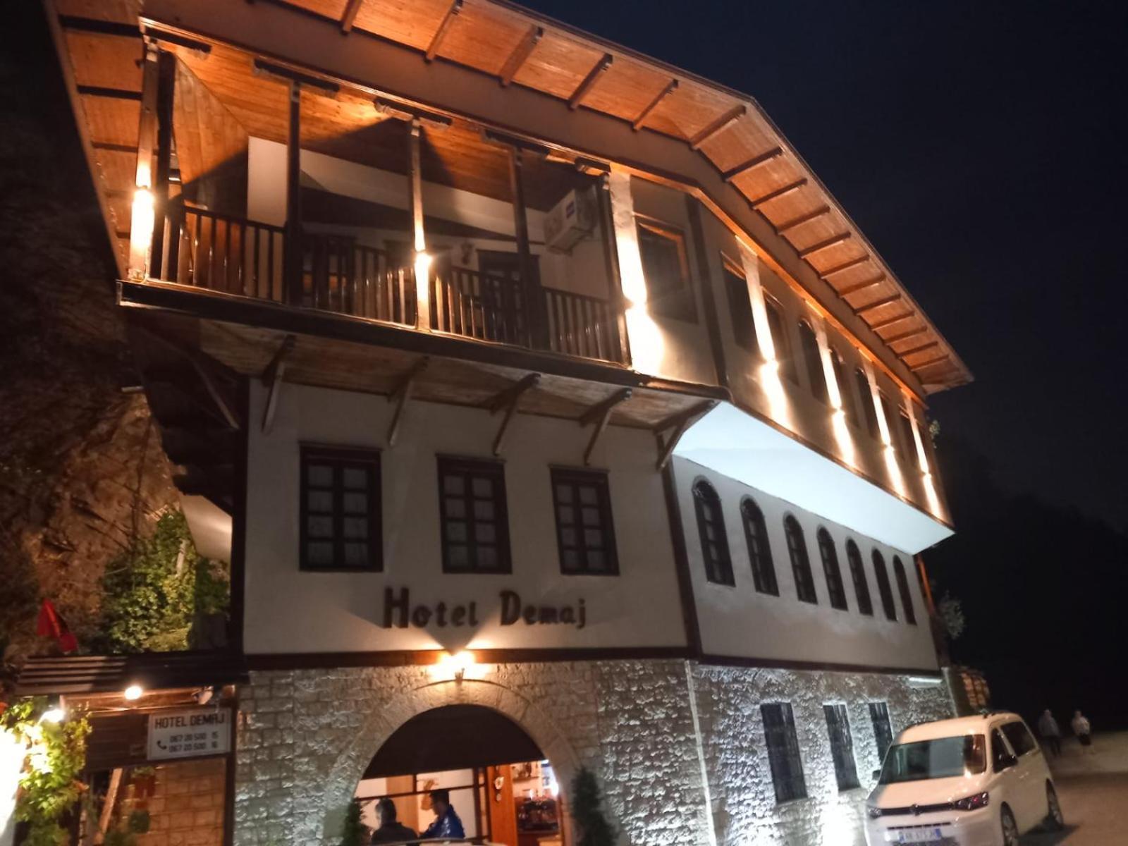 Hotel Demaj Берат Экстерьер фото