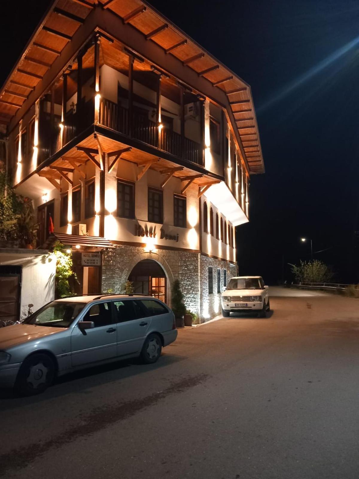 Hotel Demaj Берат Экстерьер фото