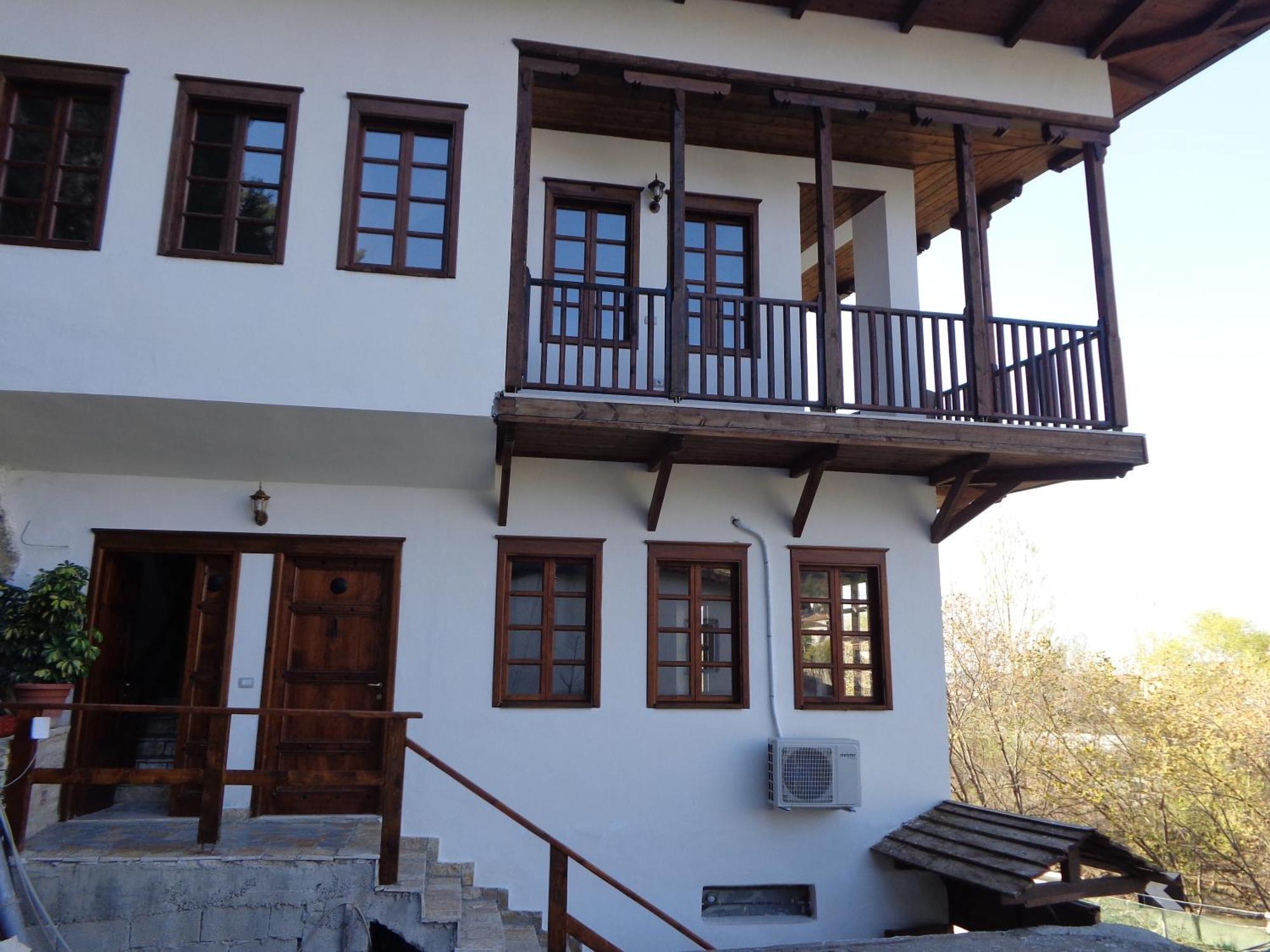 Hotel Demaj Берат Экстерьер фото