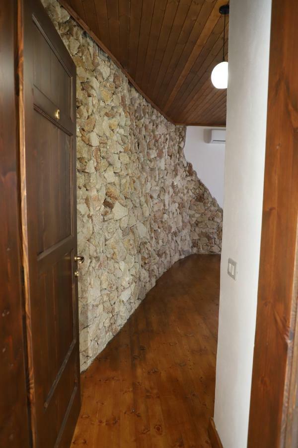 Hotel Demaj Берат Экстерьер фото